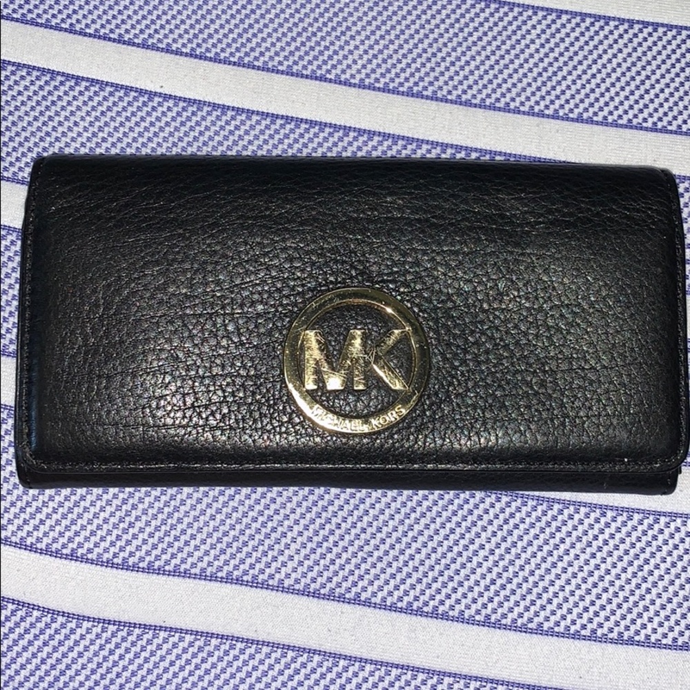 Micheal Kors Wallet